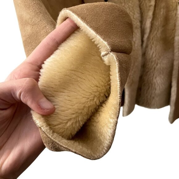 Axcess Liz Clairborne faux fur winter warm comfortable cardigan style top jacket - Picture 6 of 7